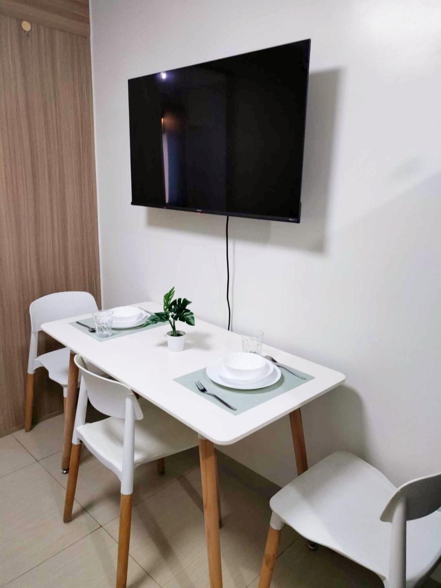 Cozy And Affordable Near Moa And Airport With Wifi 069 Aparthotel Manila