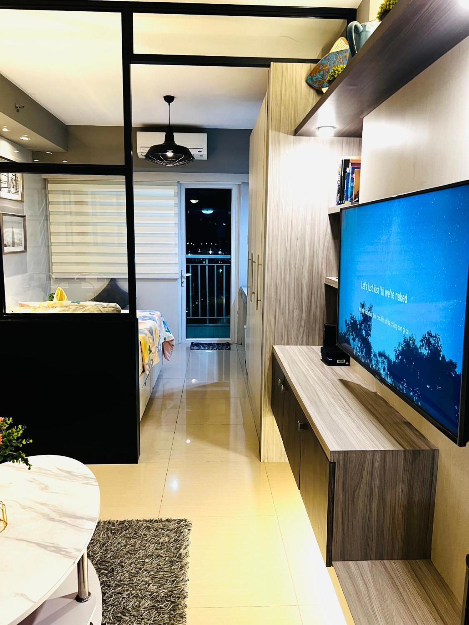 Apartment Aiza's Place In Shell Residences Moa Manila