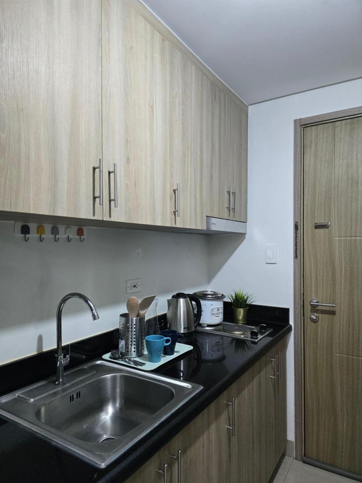 Apartment Mall Of - Smdc Shore *