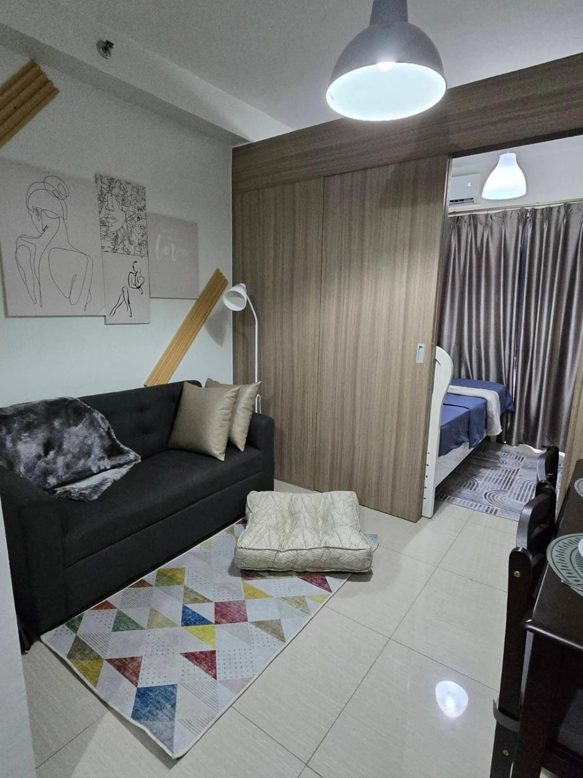 Mall Of - Smdc Shore Apartment