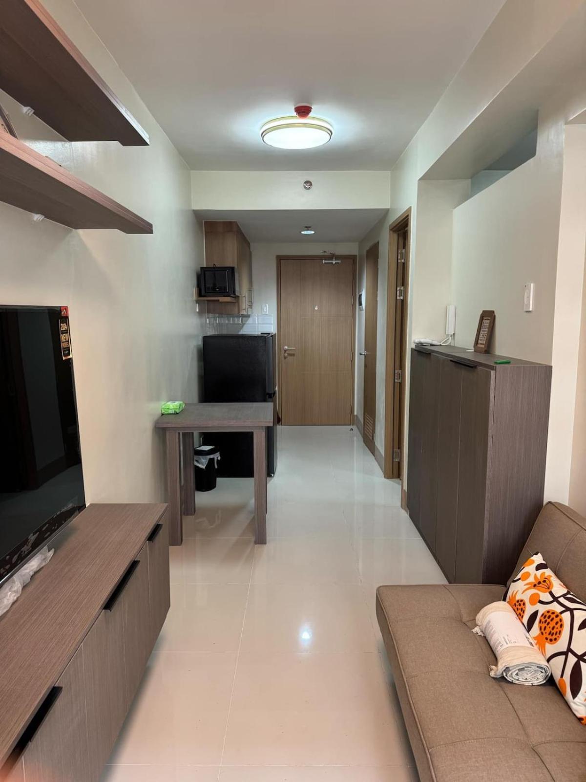 Shore 3 Tower 3 1bd - Moa Complex Manila