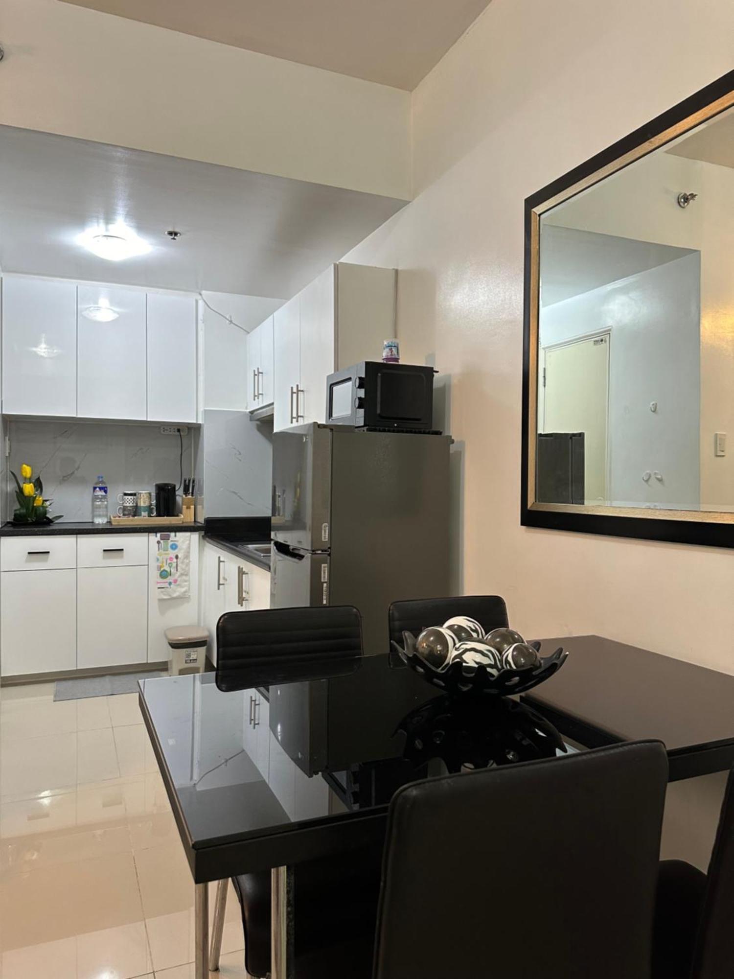 Aparthotel Grass Residences Staycation *