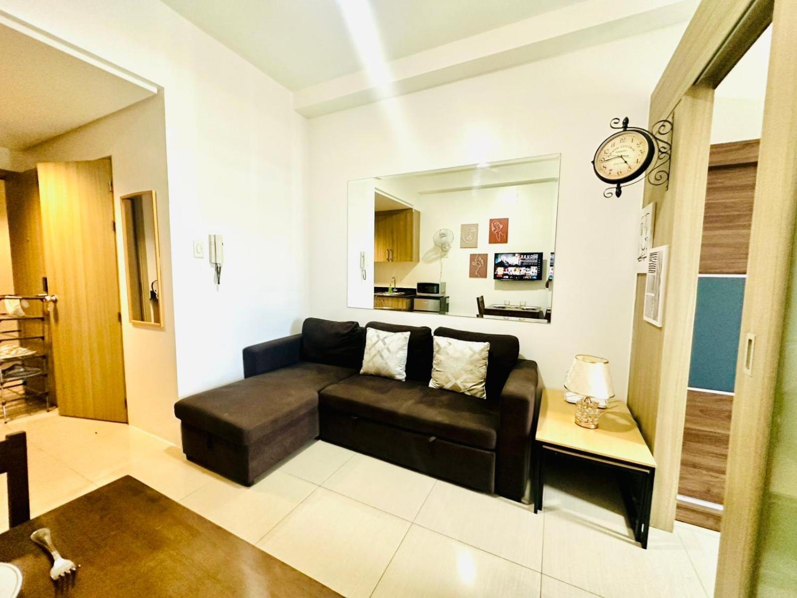 Lavish Loft At Shore 1 * Manila