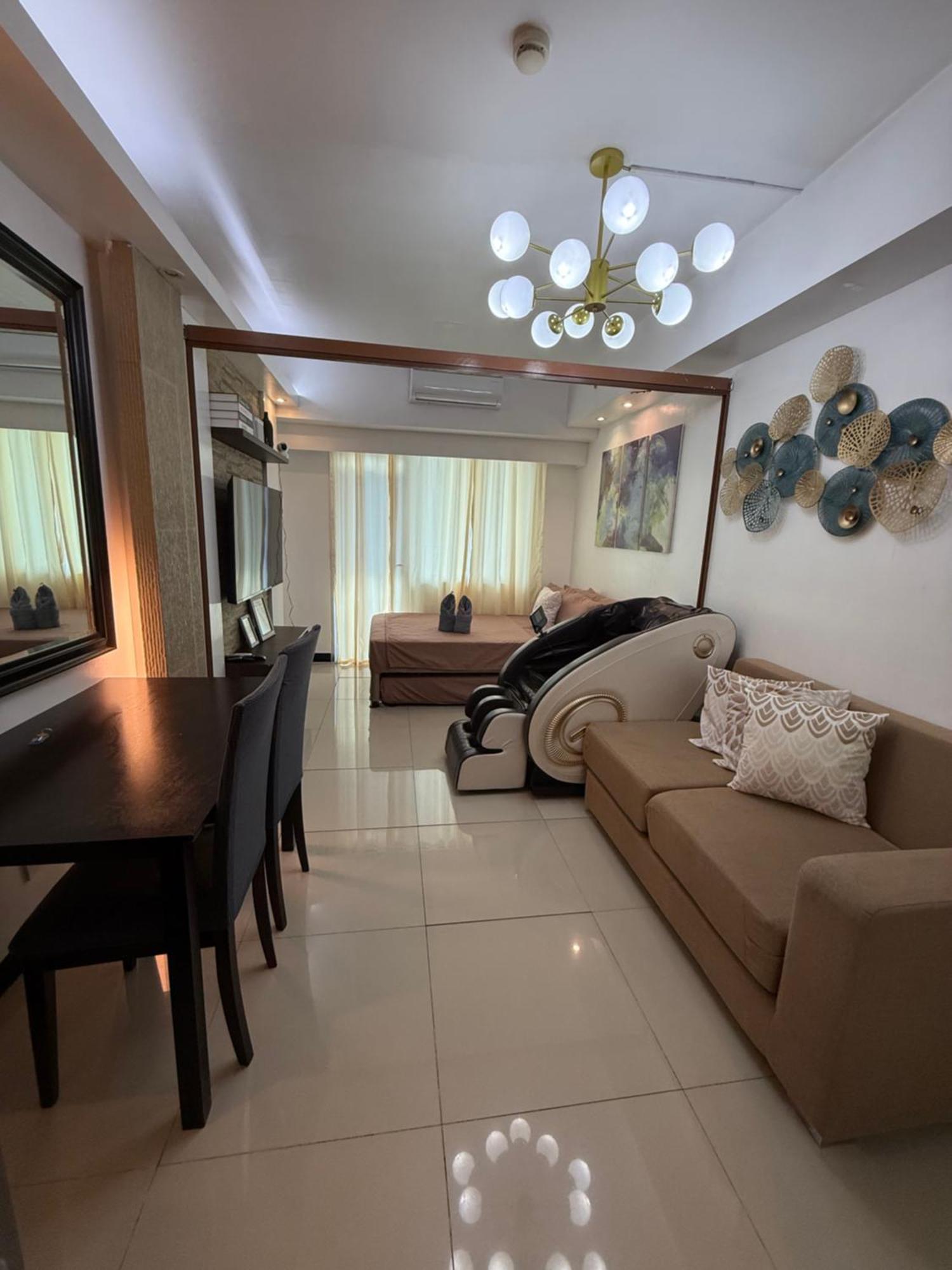 Staycation By Abby Tower E Aparthotel *