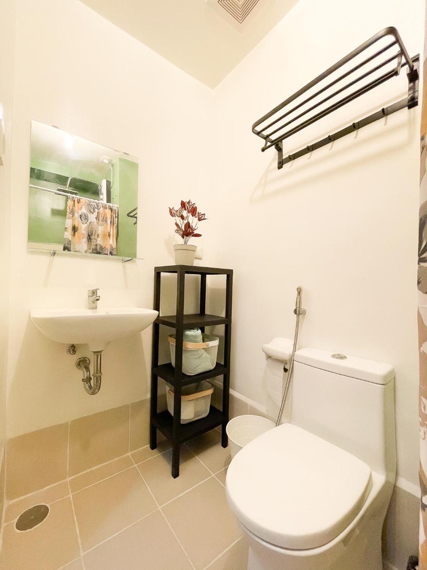 Houzz 845 By Houzztelity