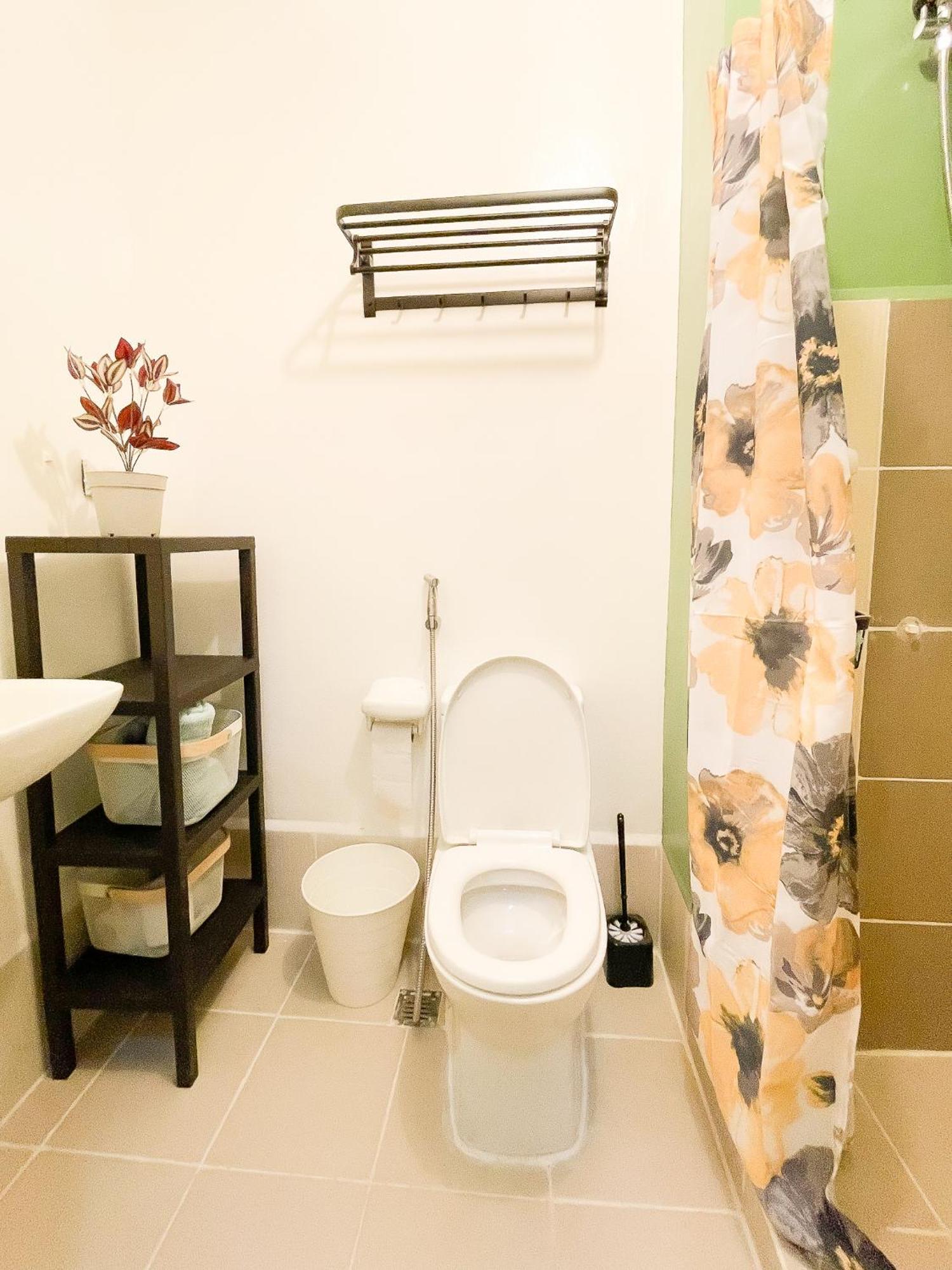 Houzz 845 By Houzztelity