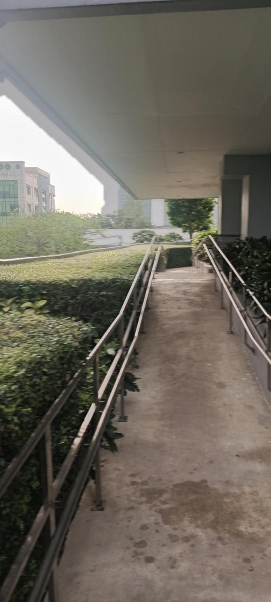 Guest At Grass Residences