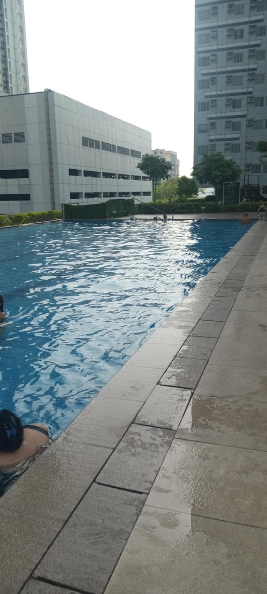 Hostel Guest At Grass Residences Manila