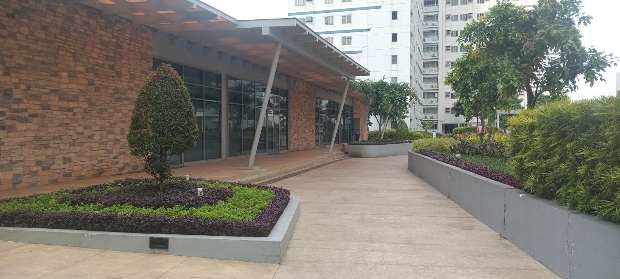 Guest At Grass Residences * Quezon City