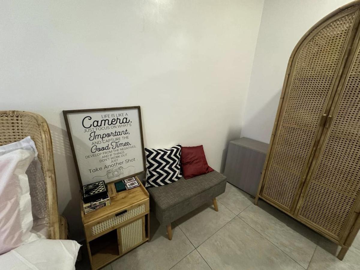In Qc - Minimalist W Bath Tub Near Gma Edsa Apartment *