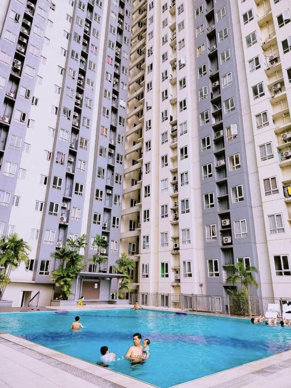 In Qc - Minimalist W Bath Tub Near Gma Edsa Manila