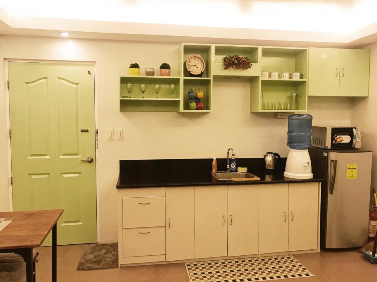 1 Bedroom In Quezon At Avida New Manila