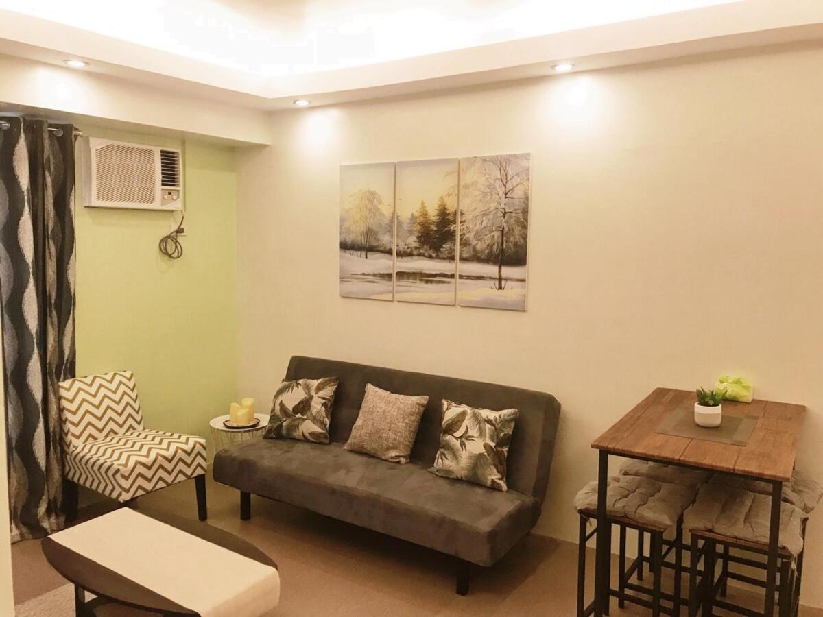1 Bedroom In Quezon At Avida New Apartment *
