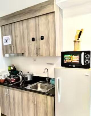 Mall Of - Aseana Super Cheap Apartment Manila