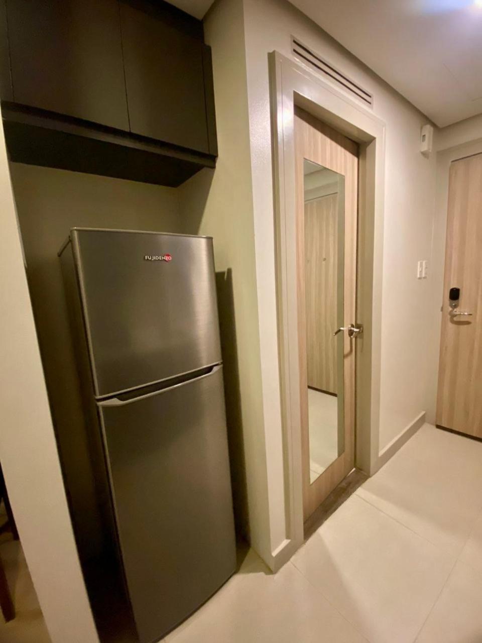 Aura Luxe At Bcct Manila