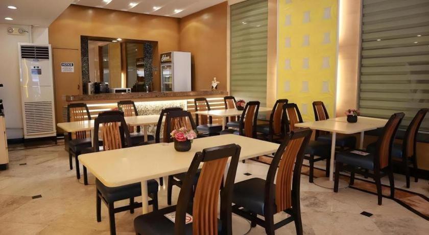 Hotel Palm 3*