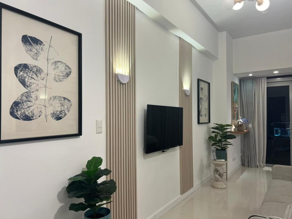 Cozy 1 Bedroom In Uptown Bgc Apartment *