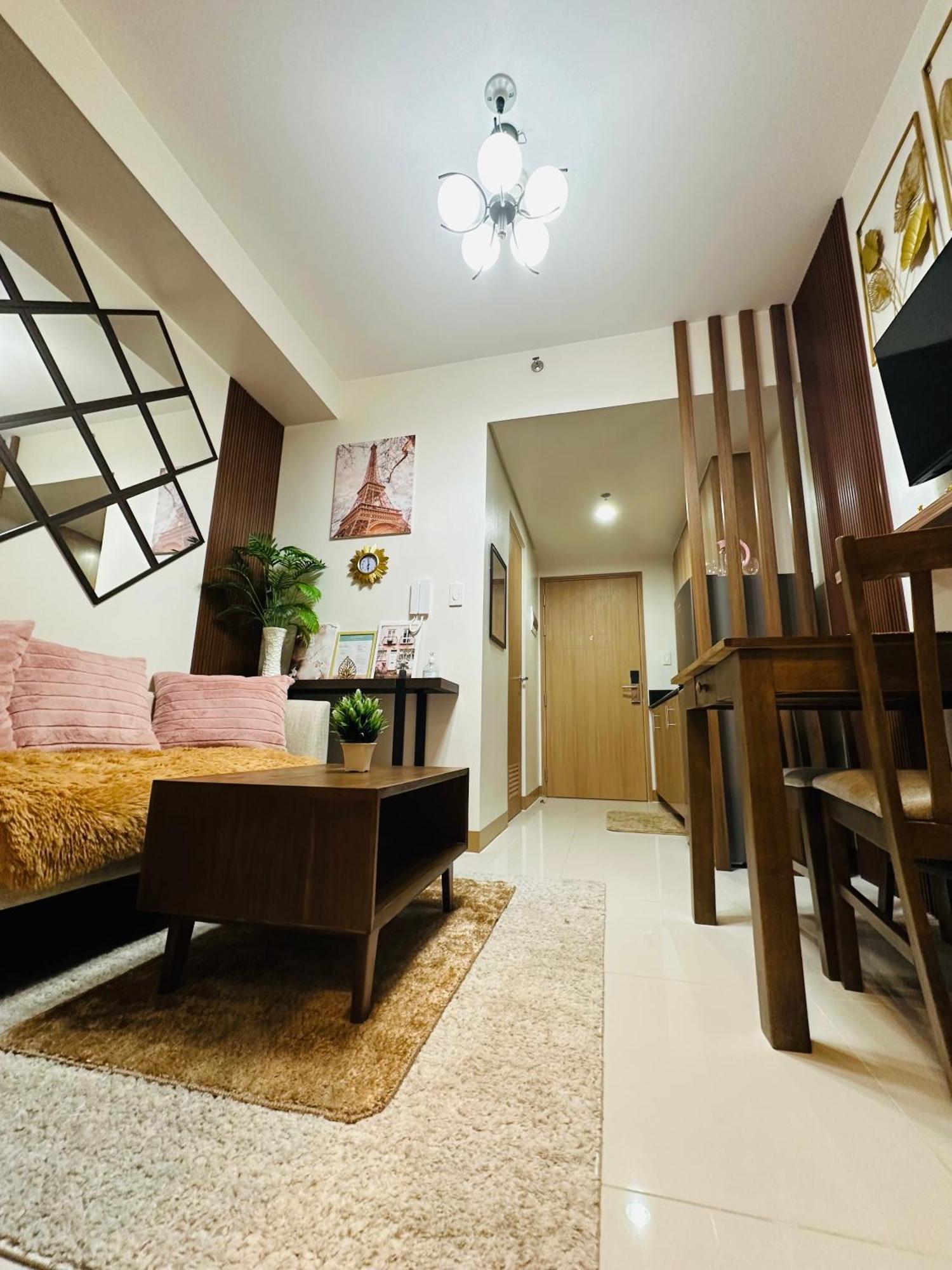 Apartment M&b Staycation Manila