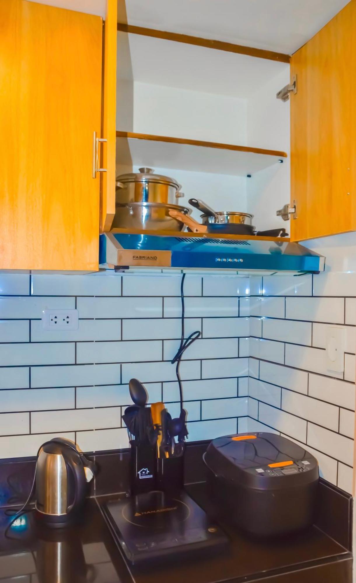 Aparthotel Blissful Staycation In Quezon *
