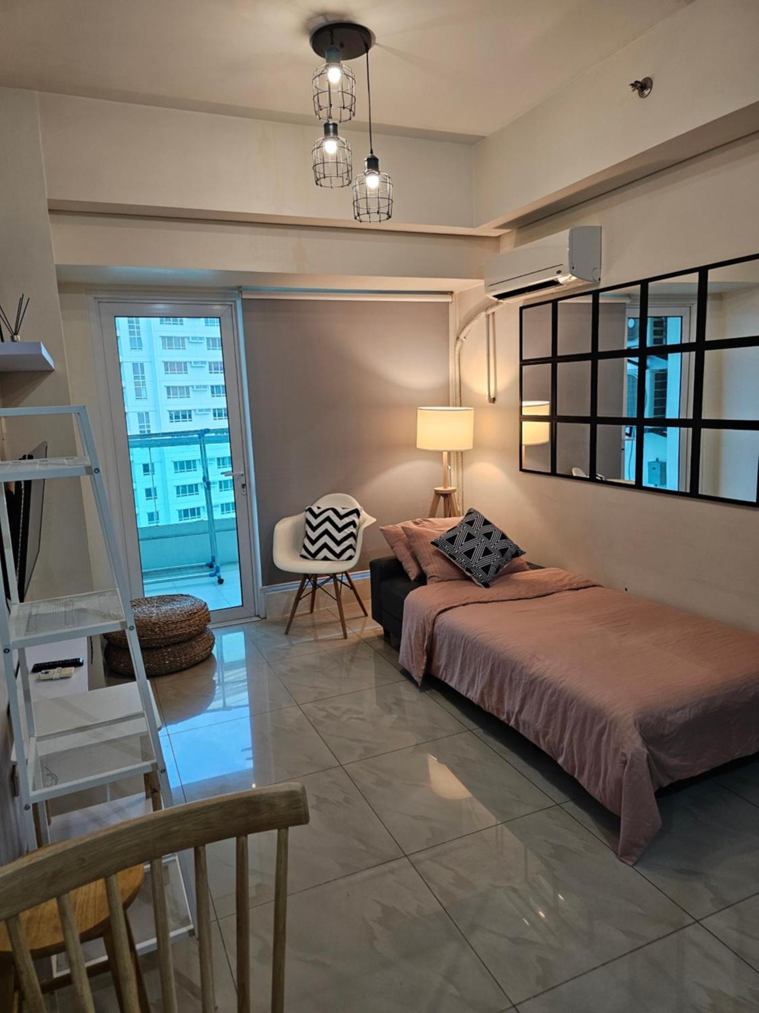 Beacon Makati Skyline View Aparthotel Manila