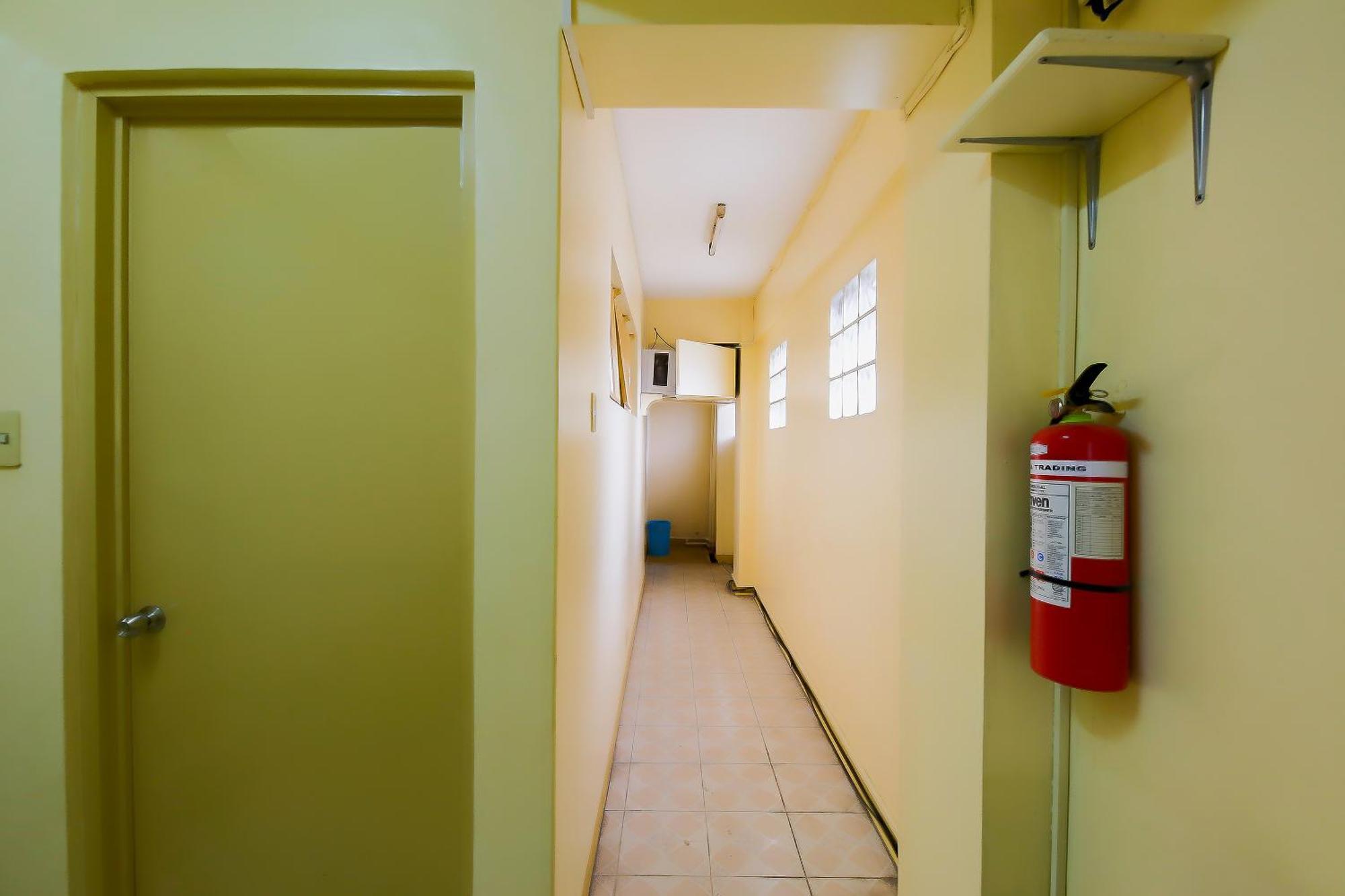 Oyo 840 Orangenest Apartelle 2* Manila