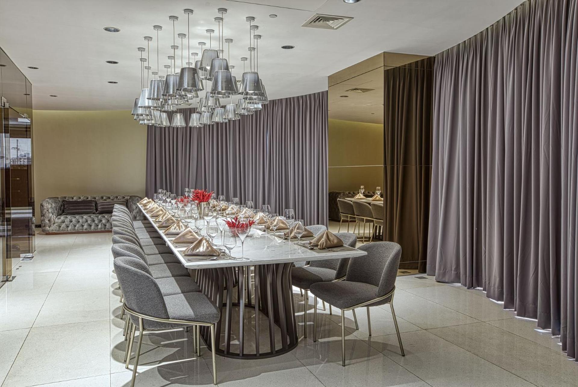 Residences At Acqua Madr Excellence 4* Manila
