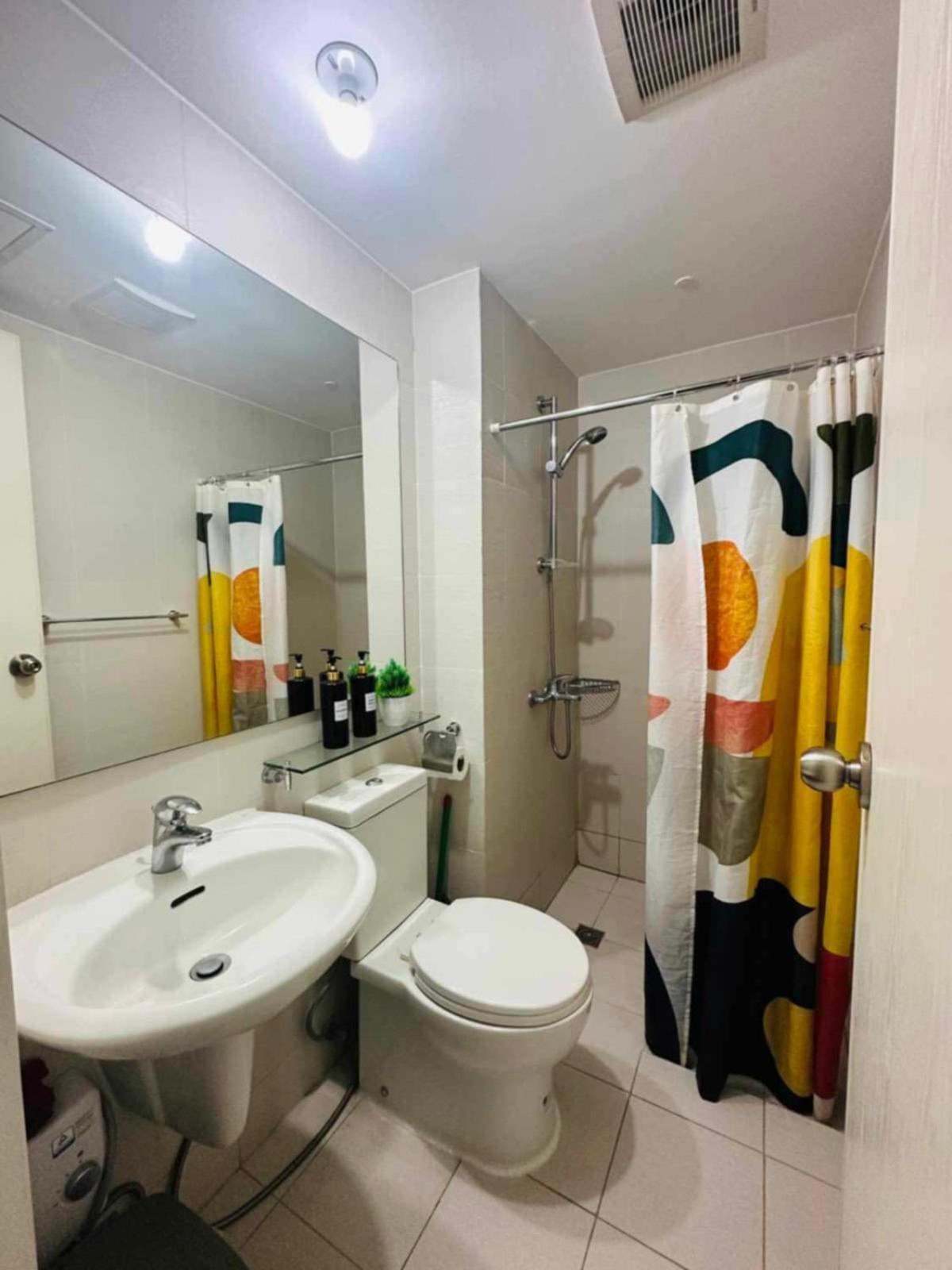 Azure Staycation By Star Homestay Manila