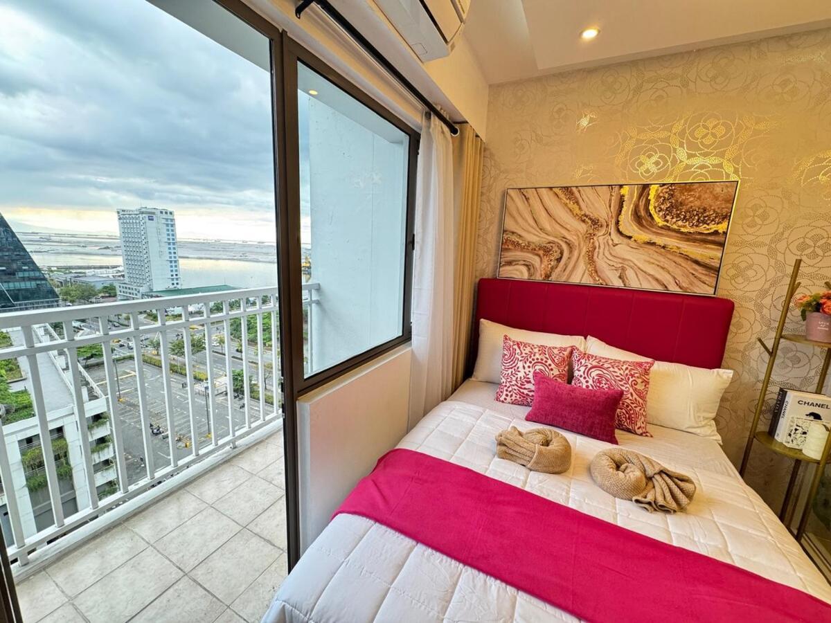 Apartment The Pink Velvet Shore Residences Family Good For 2-4 Guests By Prime Moa Manila