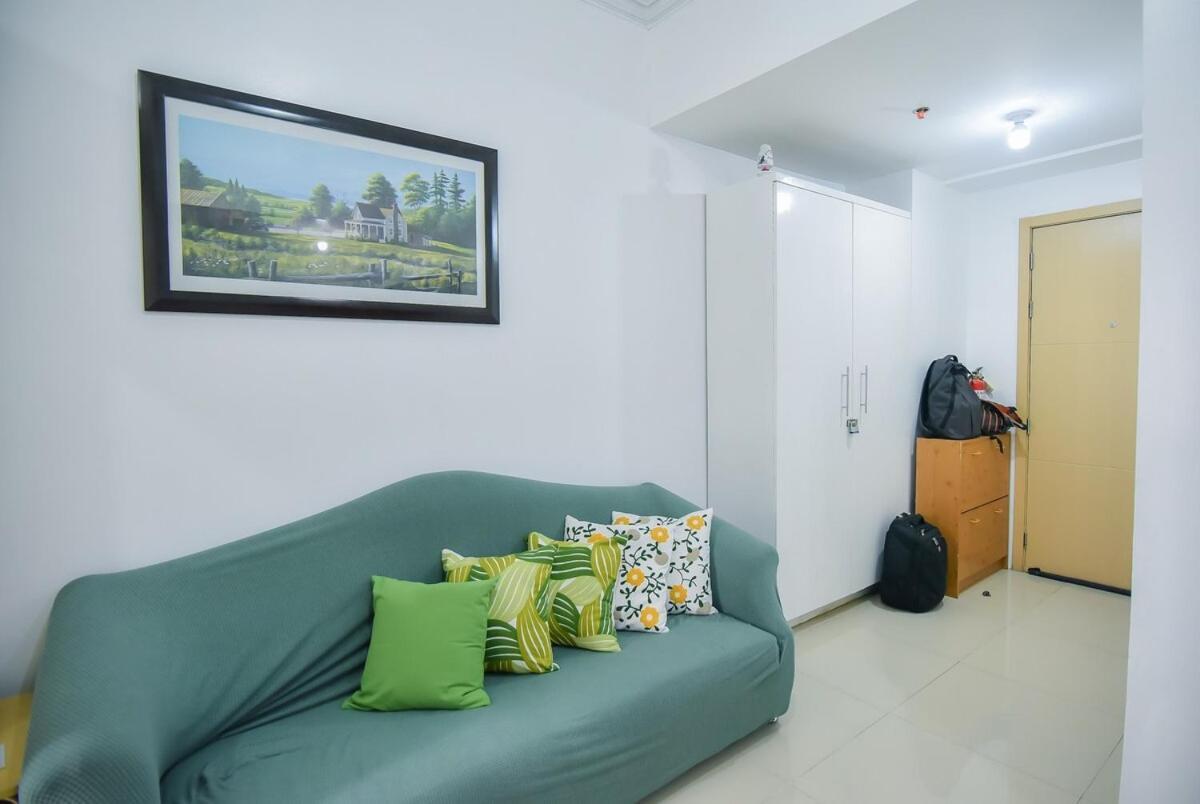 Cozy Place For 8 Persons At Grass Residences Apartment Manila