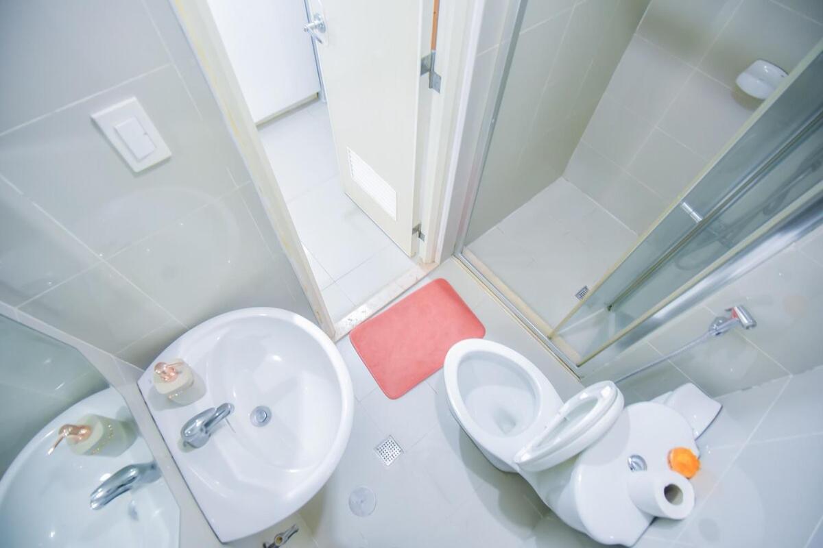 Cozy Place For 8 Persons At Grass Residences Manila