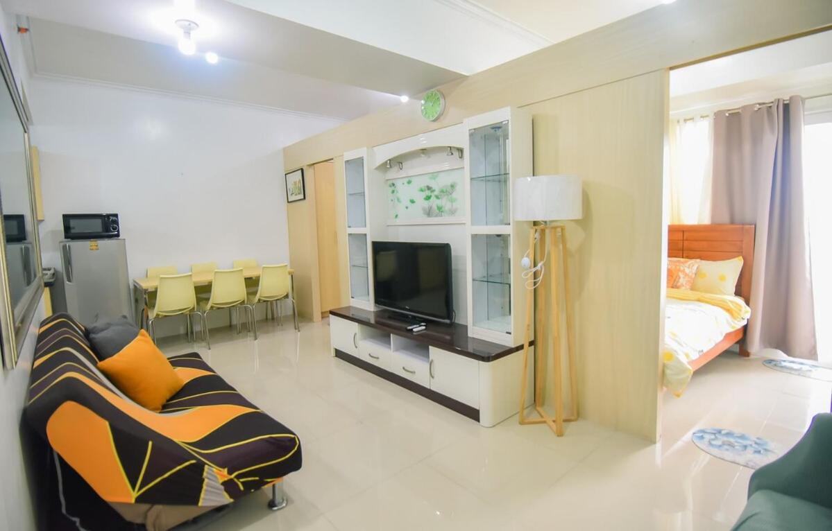 Cozy Place For 8 Persons At Grass Residences Manila
