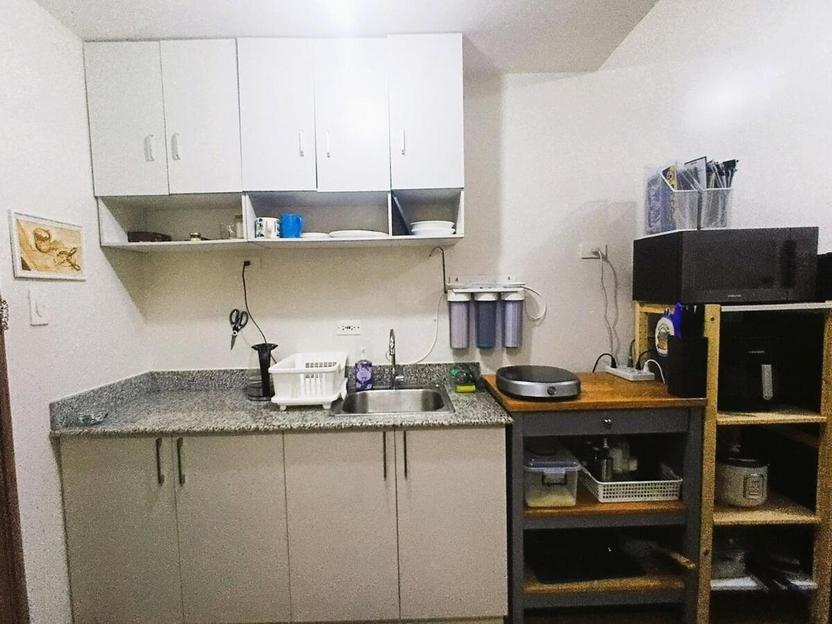 Apartment Nomad's Checkpoint