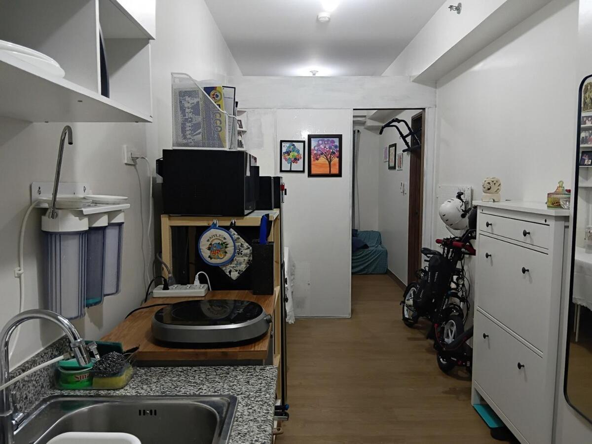 Apartment Nomad's Checkpoint