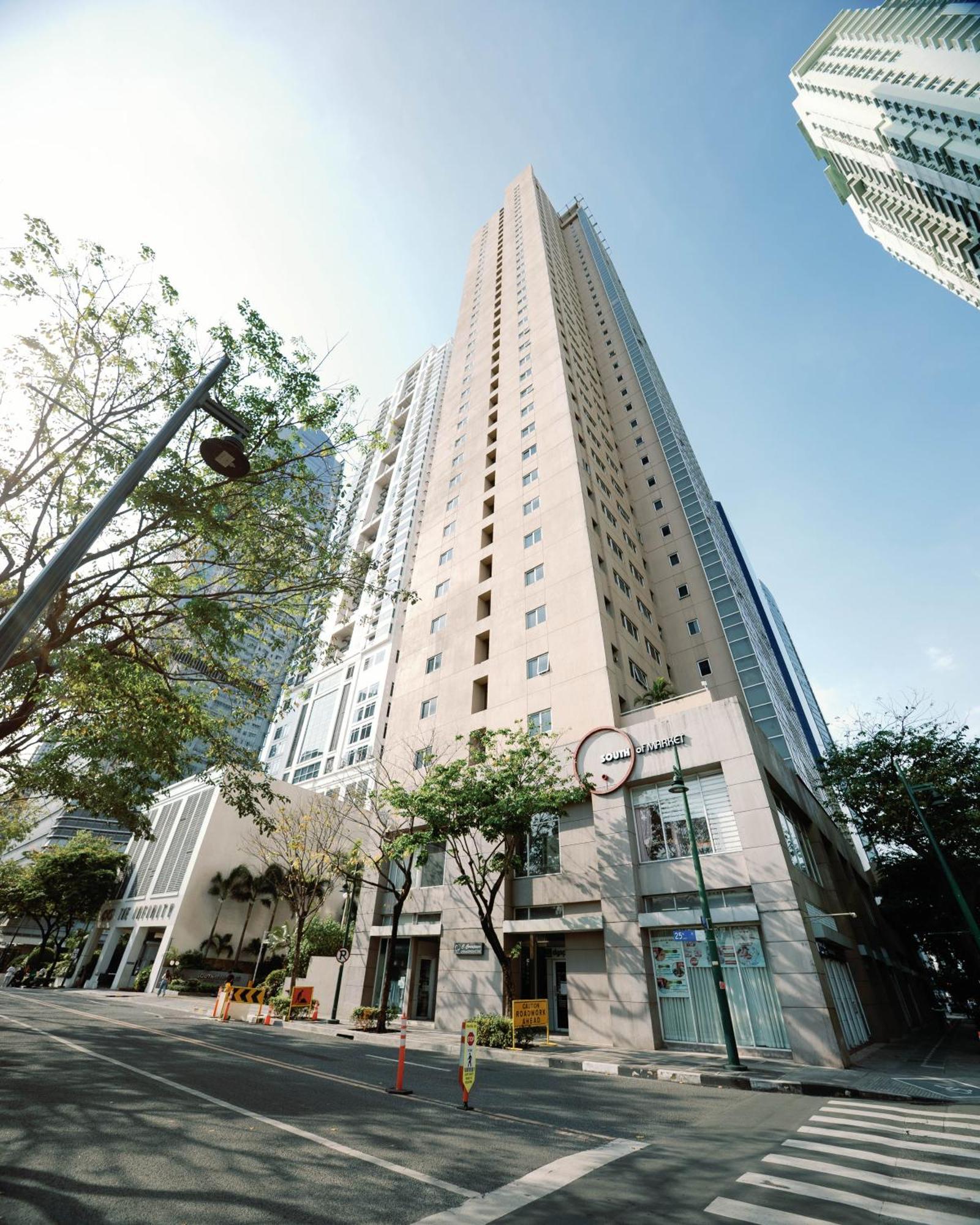 Apartment Spacious 2br At Soma Bgc Near Sm Aura And Bonifacio High Street *