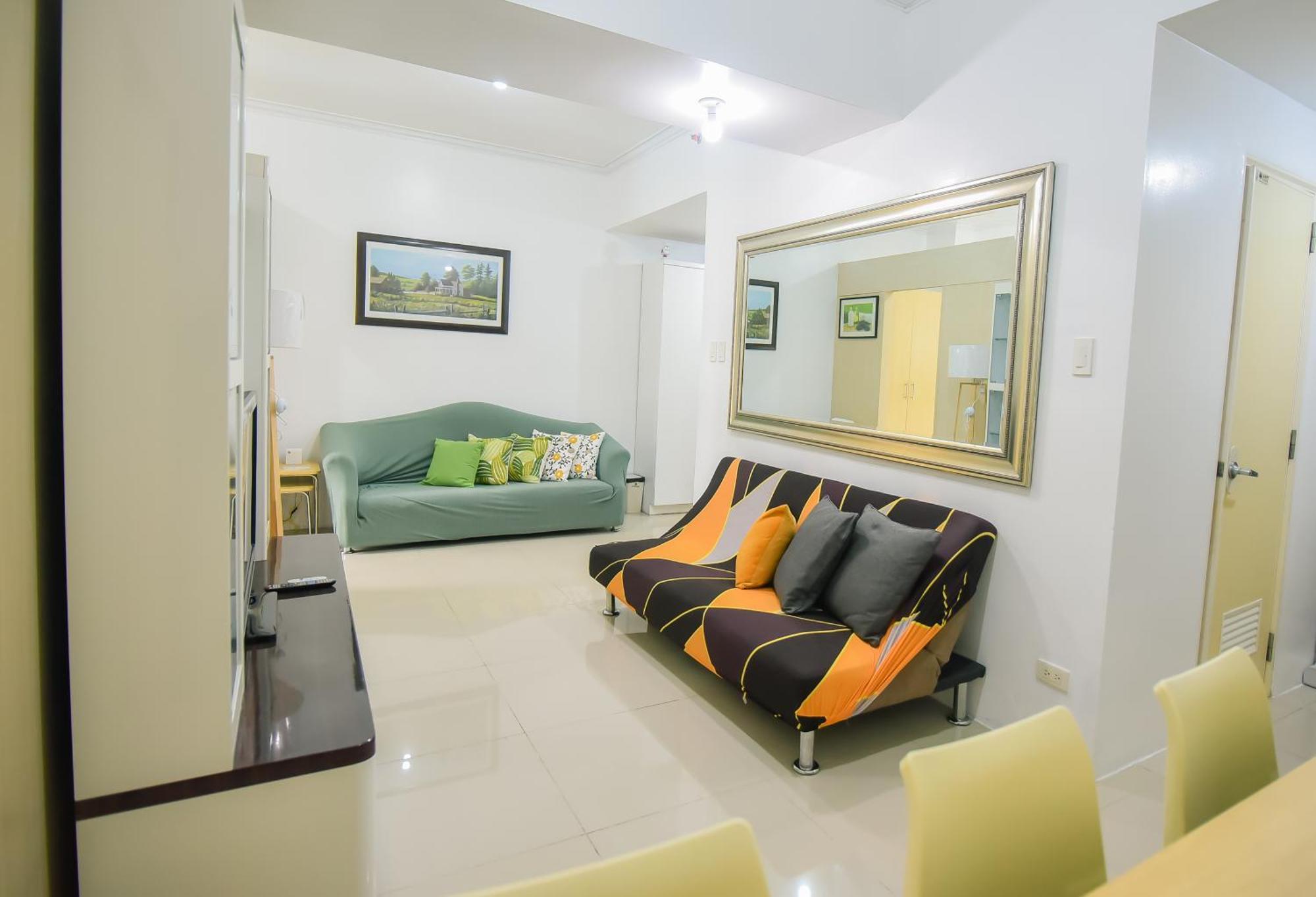 Cozy Place For 8 Persons At Grass Residences Manila