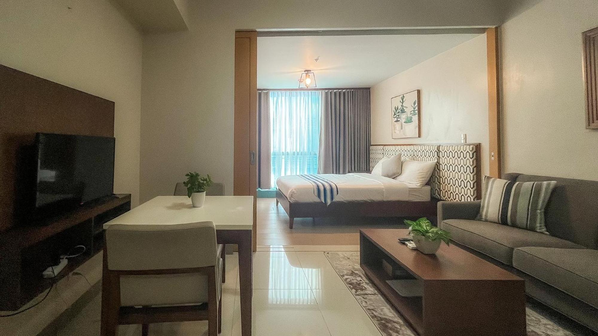 Full-serviced Residential In One Uptown Residences, Bgc Manila