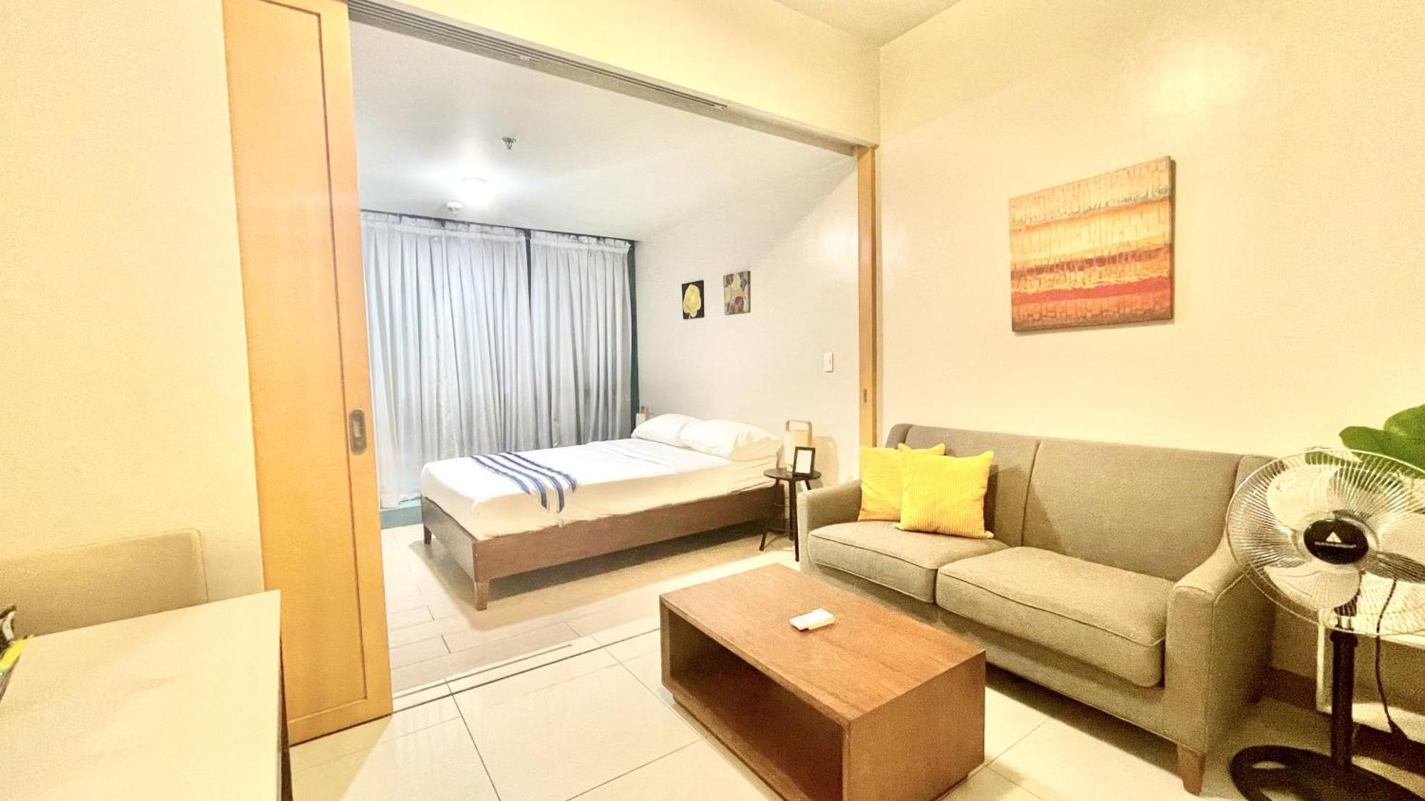 Full-serviced Residential In One Uptown Residences, Bgc Aparthotel *