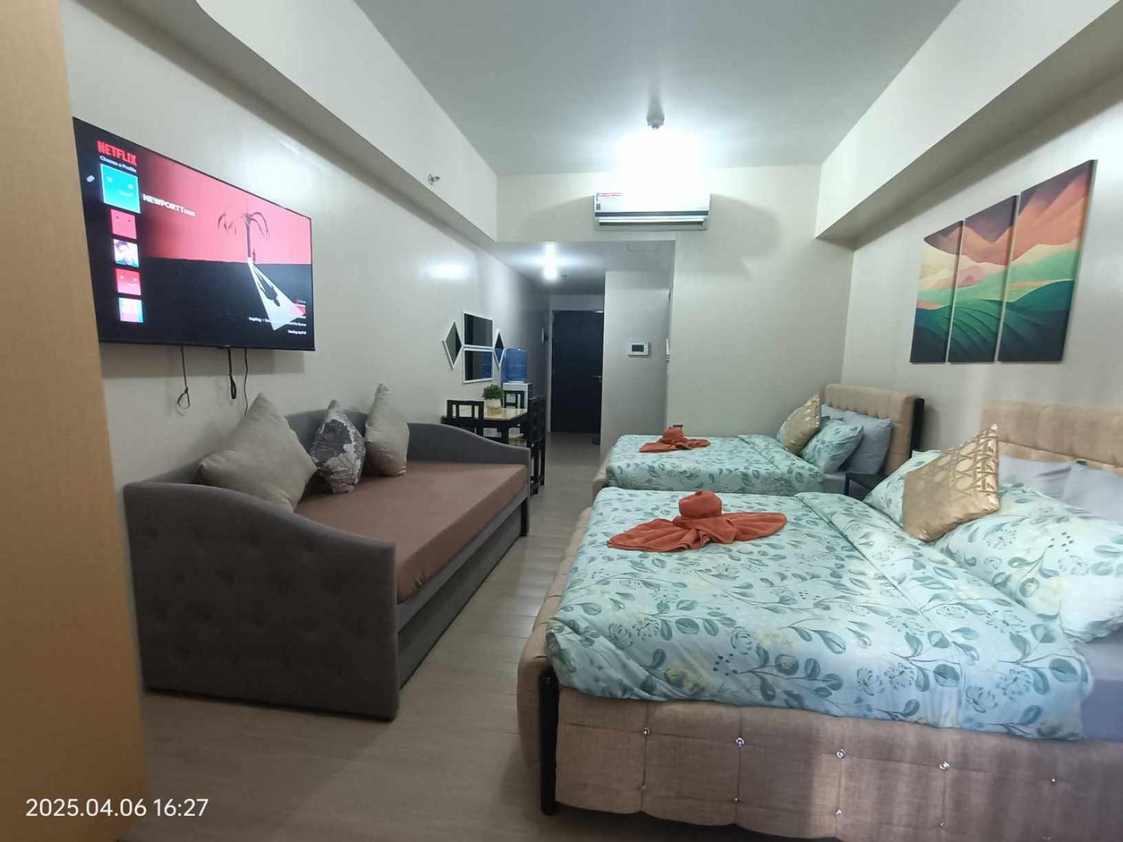 81 Newport Boulevard Across Airport Naia T3 Manila