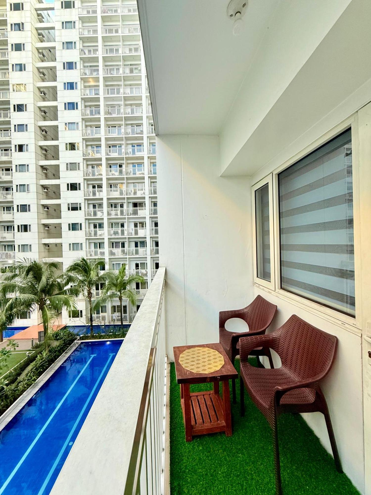 Modern Double-sized Bed With Netflix & Pool View Apartamento