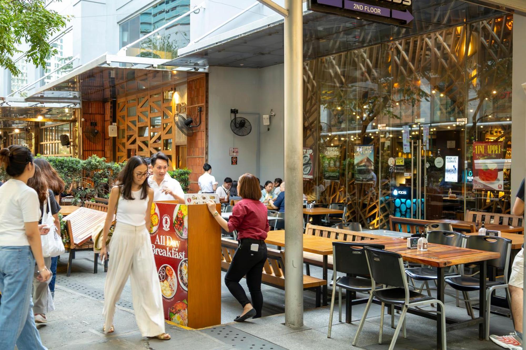 Forbeswood Parklane Bgc Near St Lukes Apartment *
