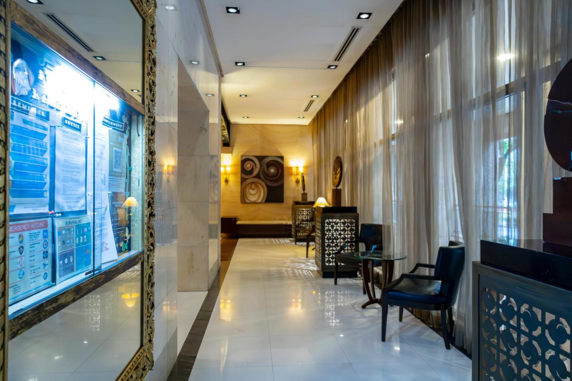Forbeswood Parklane Bgc Near St Lukes Manila