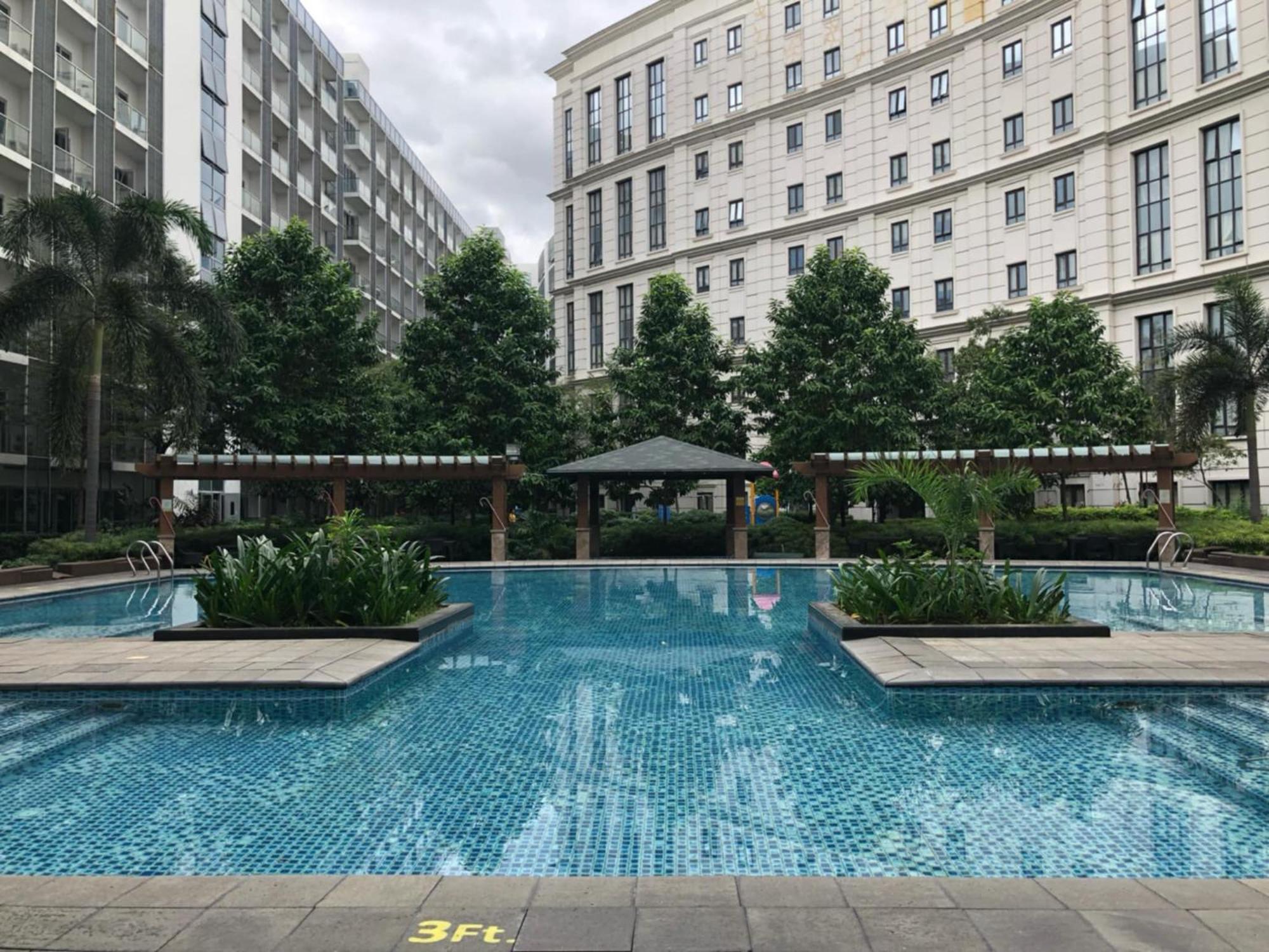 2 Bedroom 81 Newport Unit At Naia Terminal 3 Aparthotel *