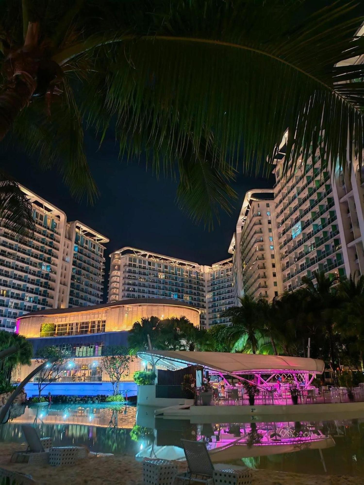 Avi's Azure Staycation
