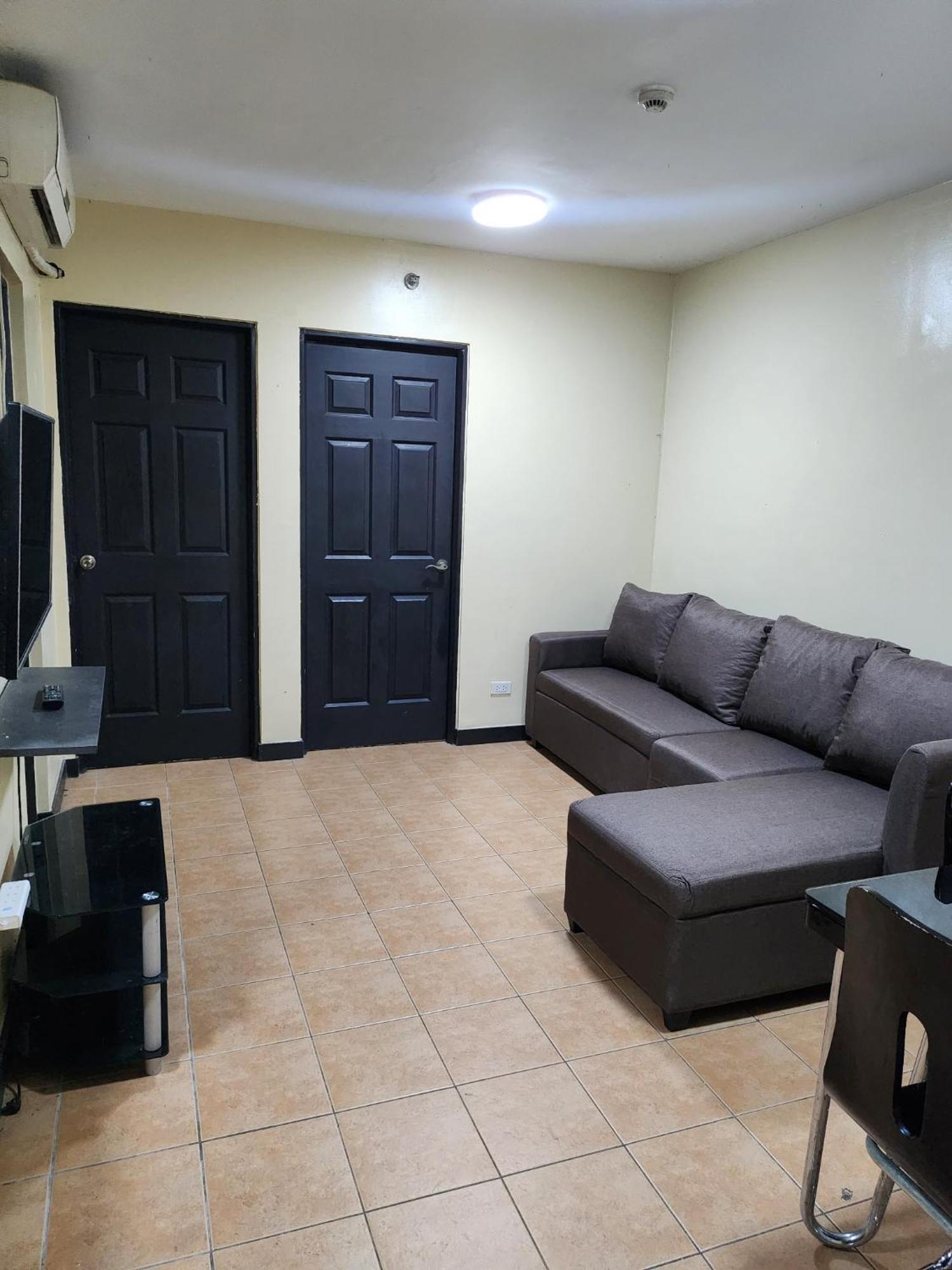 2br Near Bgc Apartment