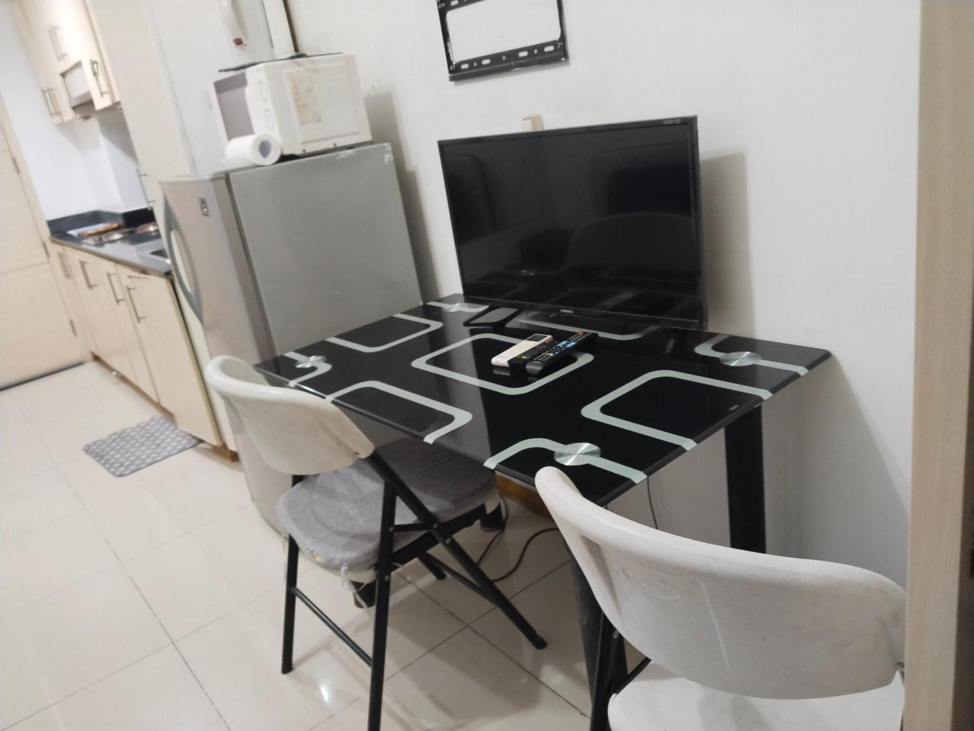 Moa Sea Residences Hostel