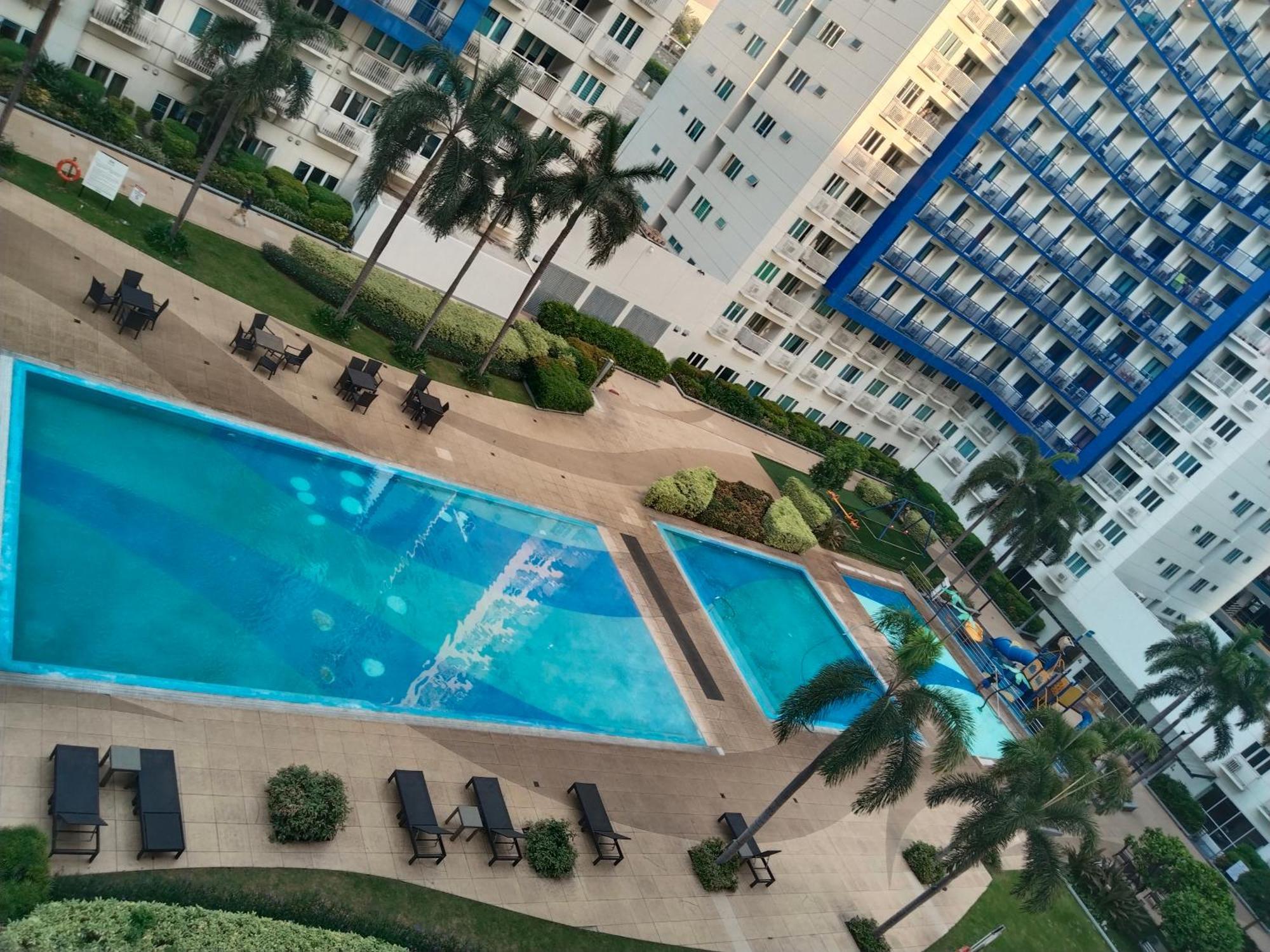 Moa Sea Residences Manila