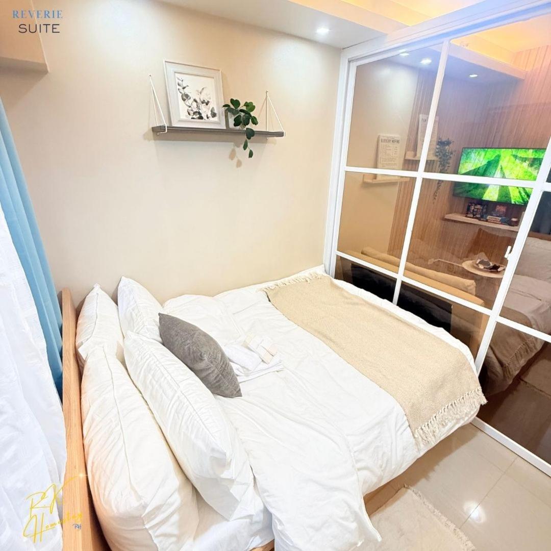 Shore 2 Tower 2 & 3 Staycation Apartment *