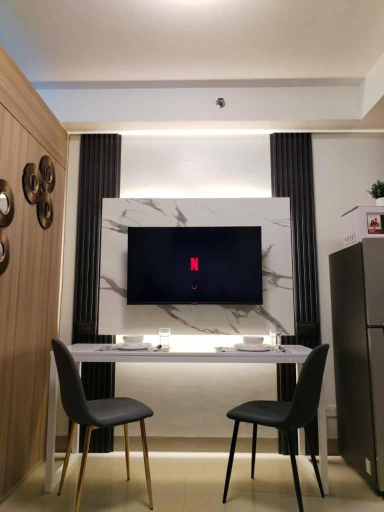 Shore Tower Iii Apartment Manila