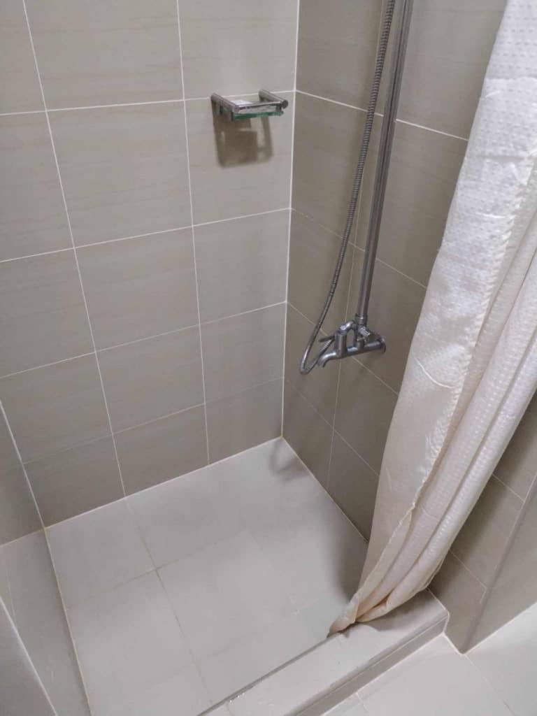 Shore Tower Iii Apartment Manila