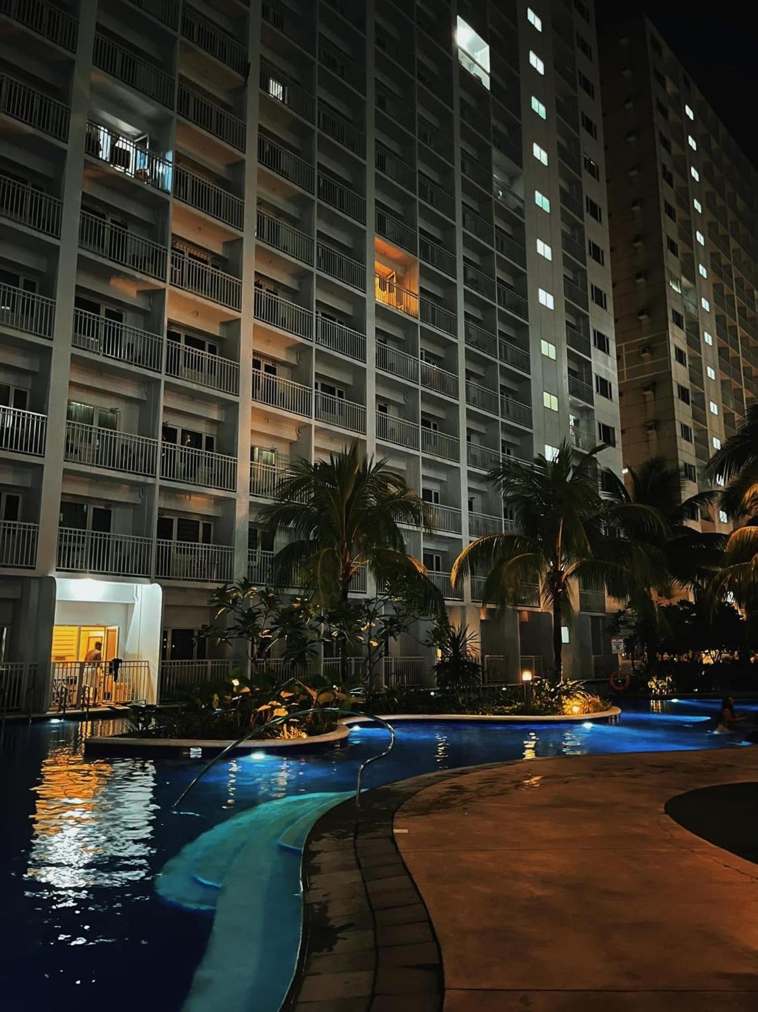 Hiraya Staycation * Pasay